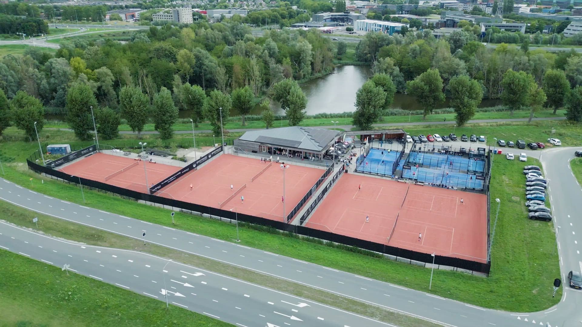 Sfeerbeeld van Tennis- & Padelvereniging Het Nieuwe Land